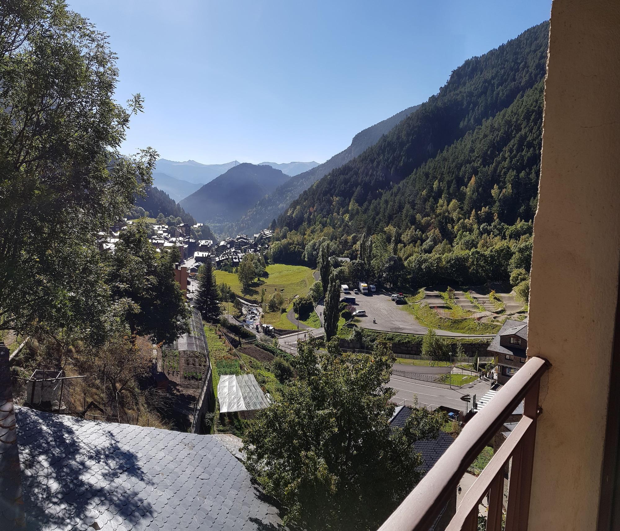 Apartamentos Arinsal 3000 Bagian luar foto